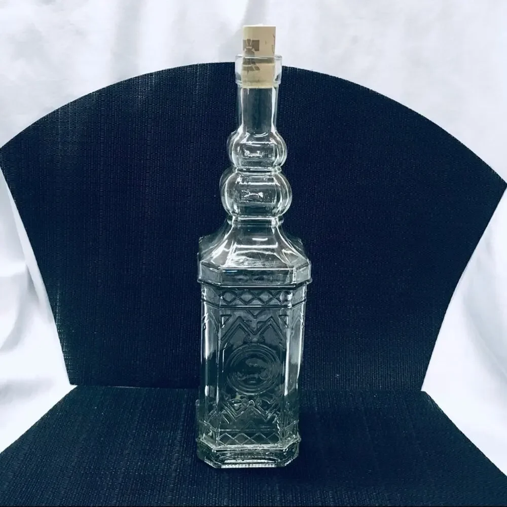Large Clear Glass Bud Vase / Apothecary Glass Bottle with Cork Lid - Picture 1 of 4